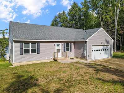 31 Fire Lane 11 Barnstead, NH 03225