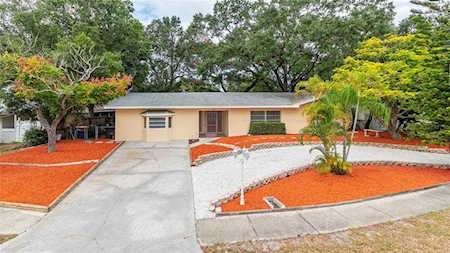 1560 Linwood Dr Clearwater, FL 33755