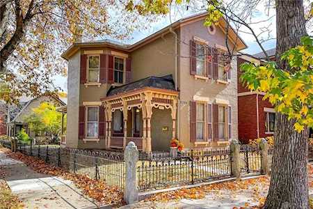 104 High Street Dayton, OH 45403
