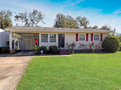 1108 Oak Dr. Myrtle Beach, SC 29577