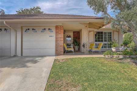 26813 Oak Branch Circle #A Newhall, CA 91321