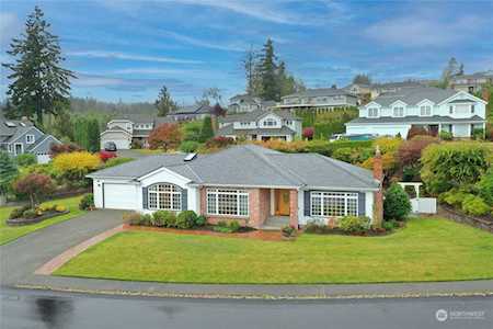 7875 Peakview Place NW Silverdale, WA 98383