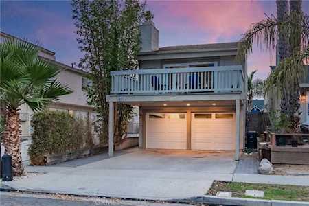 1821 Alabama St Huntington Beach, CA 92648