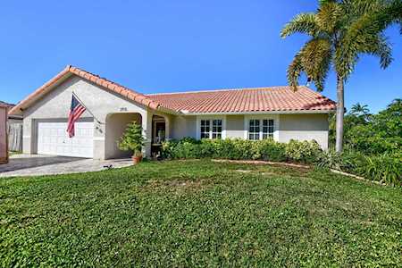 21135 Water Oak Ter Terrace Boca Raton, FL 33428