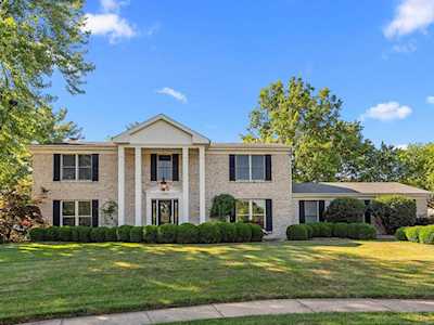 1602 Tradd Ct Chesterfield, MO 63017