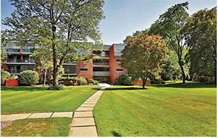 85 Grove Street #309 Wellesley, MA 02482