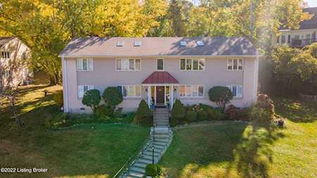4112 Stoneview Dr #4 Louisville, KY 40207