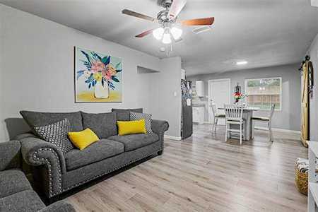 129 Hamden Lane Mesquite, TX 75149