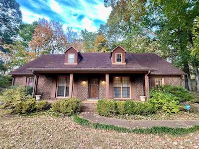 2538 Friars Pl Memphis, TN 38016