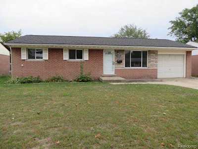 11270 Regal Sterling Heights, MI 48313