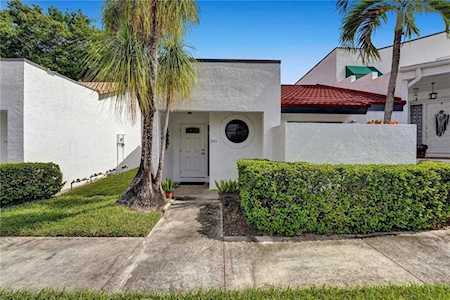 305 NW 36th Ave Deerfield Beach, FL 33442
