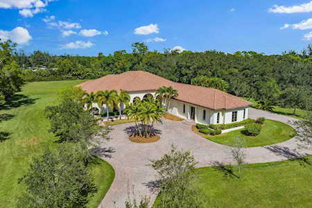 9955 Patricia Lane Jupiter, FL 33478