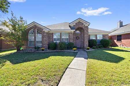 1012 Blackenhurst Lane Allen, TX 75002