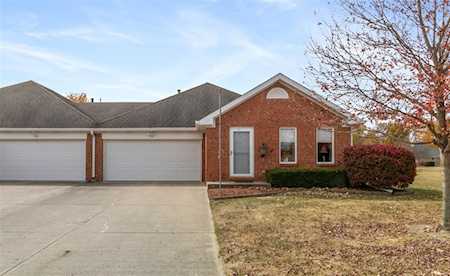 312 Vinewood Dr N Brownsburg, IN 46112