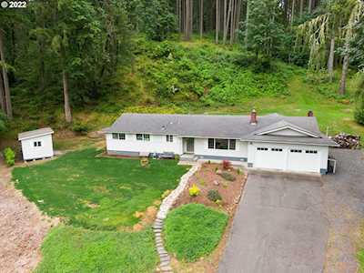 36582 Cedar Hills DR Pleasant Hill, OR 97455