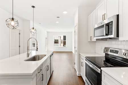 1677 54th Ave N #328 Nashville, TN 37209