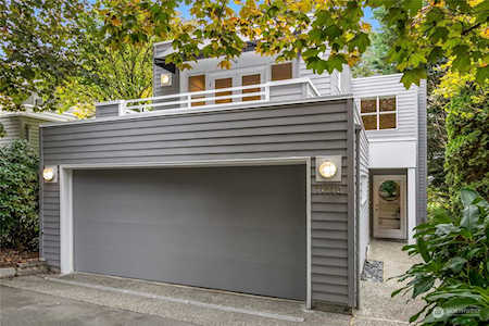 11112 NE 106th Place Kirkland, WA 98033