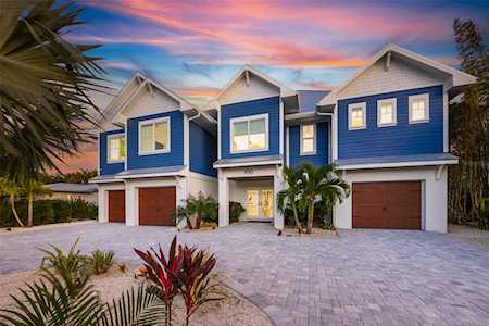 690 Russell St Longboat Key, FL 34228