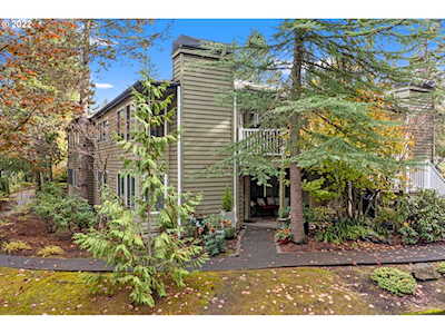 5062 Foothills DR #H Lake Oswego, OR 97034