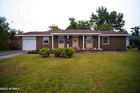 1414 Davis Street Jacksonville, NC 28540