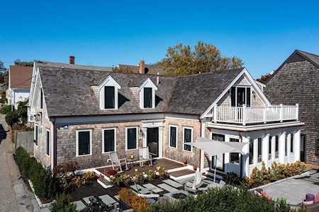 3 Soper Street Provincetown, MA 02657