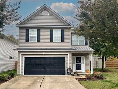 4148 River Breeze Circle Chesapeake, VA 23321
