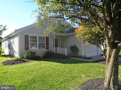 35 Pitman Place Sewell, NJ 08080