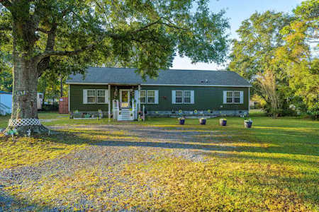 203 Hammock St Summerville, SC 29483