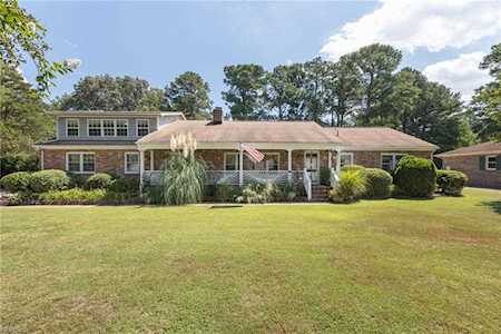 2012 Oak Leaf Ln Virginia Beach, VA 23455