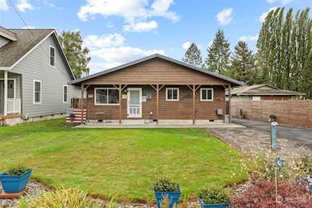 3327 Pine St Longview, WA 98632