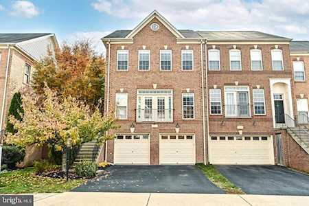 41897 Cinnabar Square Aldie, VA 20105