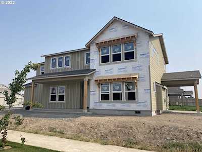 303 NW Monte Vista AVE Madras, OR 97741