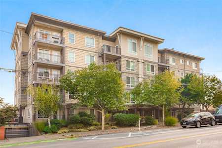 3015 SW Avalon Way #302 Seattle, WA 98126