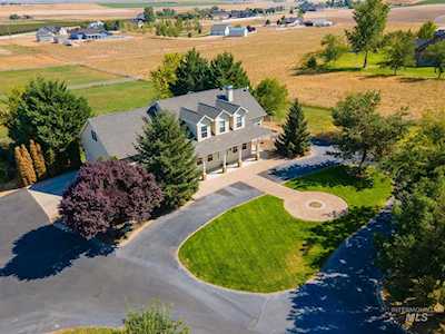 13506 Burgundy Place Caldwell, ID 83607