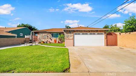 15301 Pacific St Midway City, CA 92655