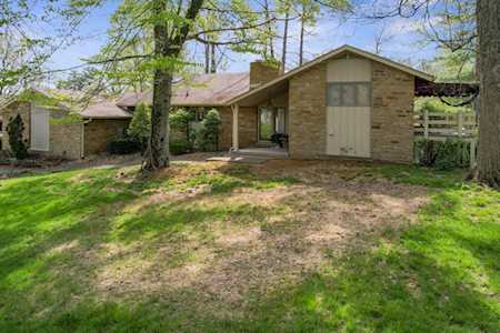 2133 E Devon Ct Martinsville, IN 46151