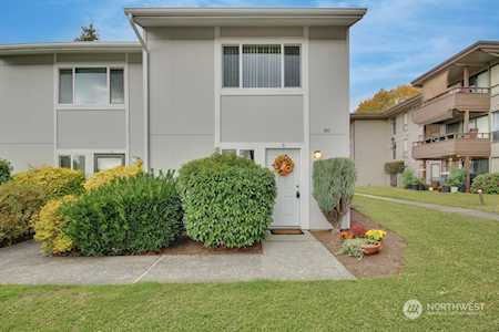 25232 105th Place SE #R5 Kent, WA 98030