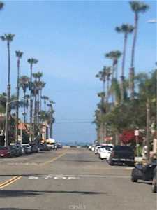 409 E 20th St #B Huntington Beach, CA 92648