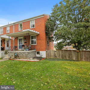 215 Cherrydell Rd Catonsville, MD 21228