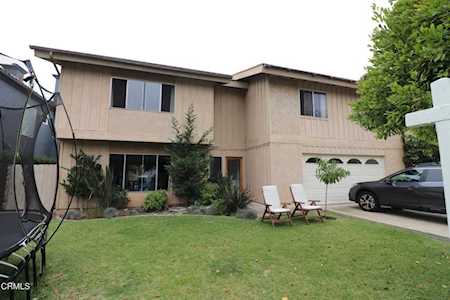 365 La Perle Place Costa Mesa, CA 92627