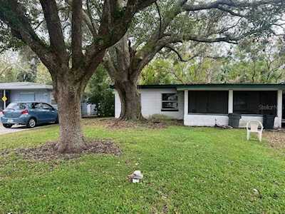 221 Bradshaw Drive Sanford, FL 32771