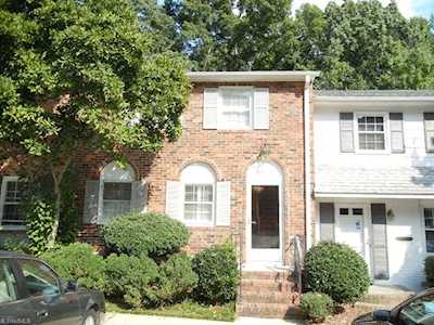 3002 Overton Drive Greensboro, NC 27408