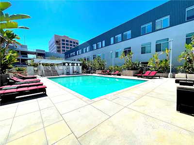 435 W Center Street Promenade #438 Anaheim, CA 92805