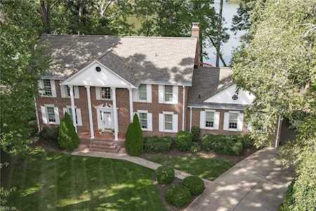 801 De La Fayette Ct Virginia Beach, VA 23455