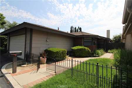 1127 Cabrillo Park Dr Santa Ana, CA 92701
