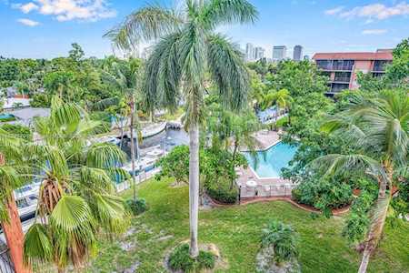 1201 River Reach Dr #505 Fort Lauderdale, FL 33315