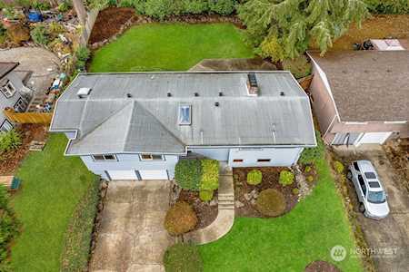 2619 153rd Ave SE Bellevue, WA 98007