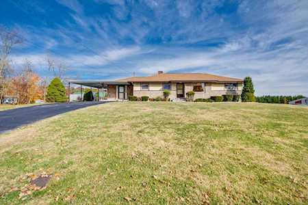 195 Sanders St Blountville, TENNESSEE 37617