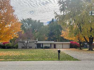8850 Suncrest Sterling Heights, MI 48314