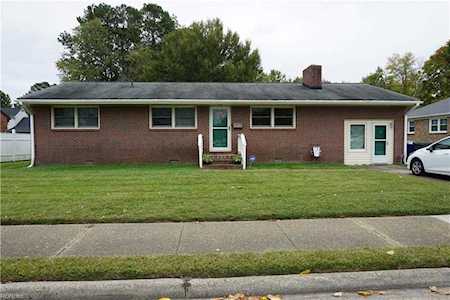 485 Colony Rd Newport News, VA 23602